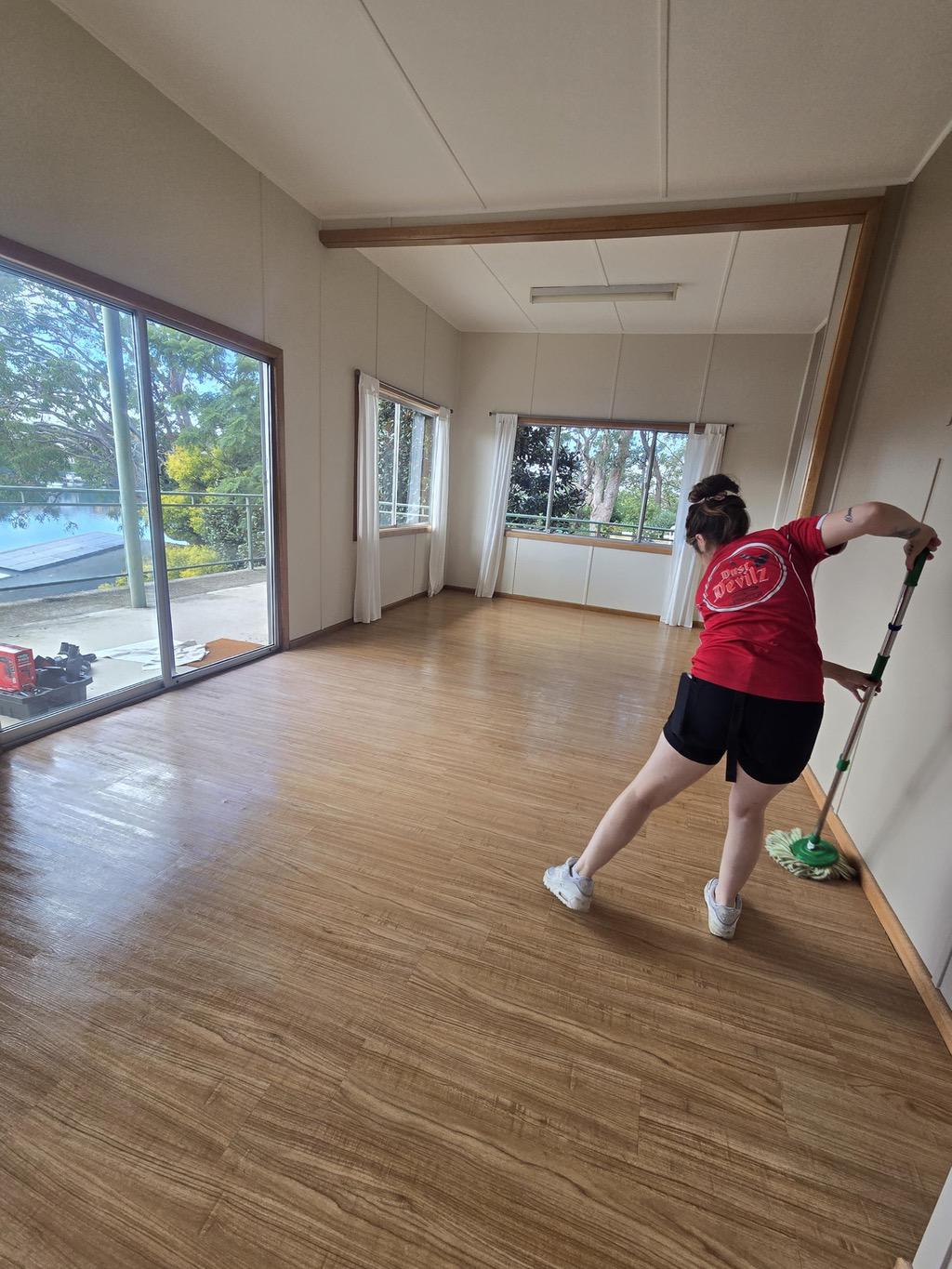 Mopping large living spaces